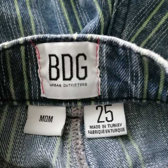 Urban Outfitters BDG Striped Denim Women Shorts - Picture 5 of 7